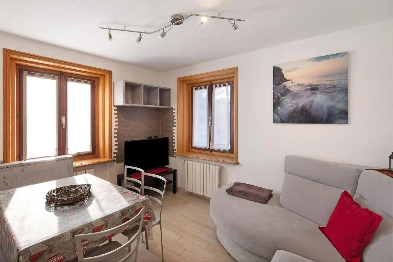 Al Bait Dal Pa Apartment Livigno Italy